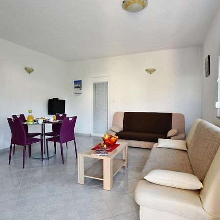 Apartmani Natasa Nino Jezera, Murter Room photo