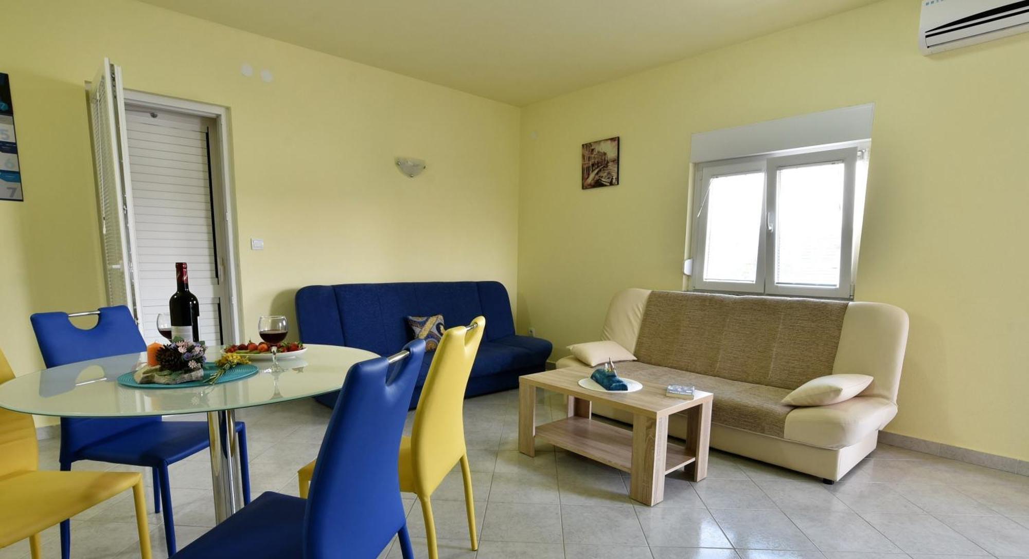 Apartmani Natasa Nino Jezera, Murter Room photo