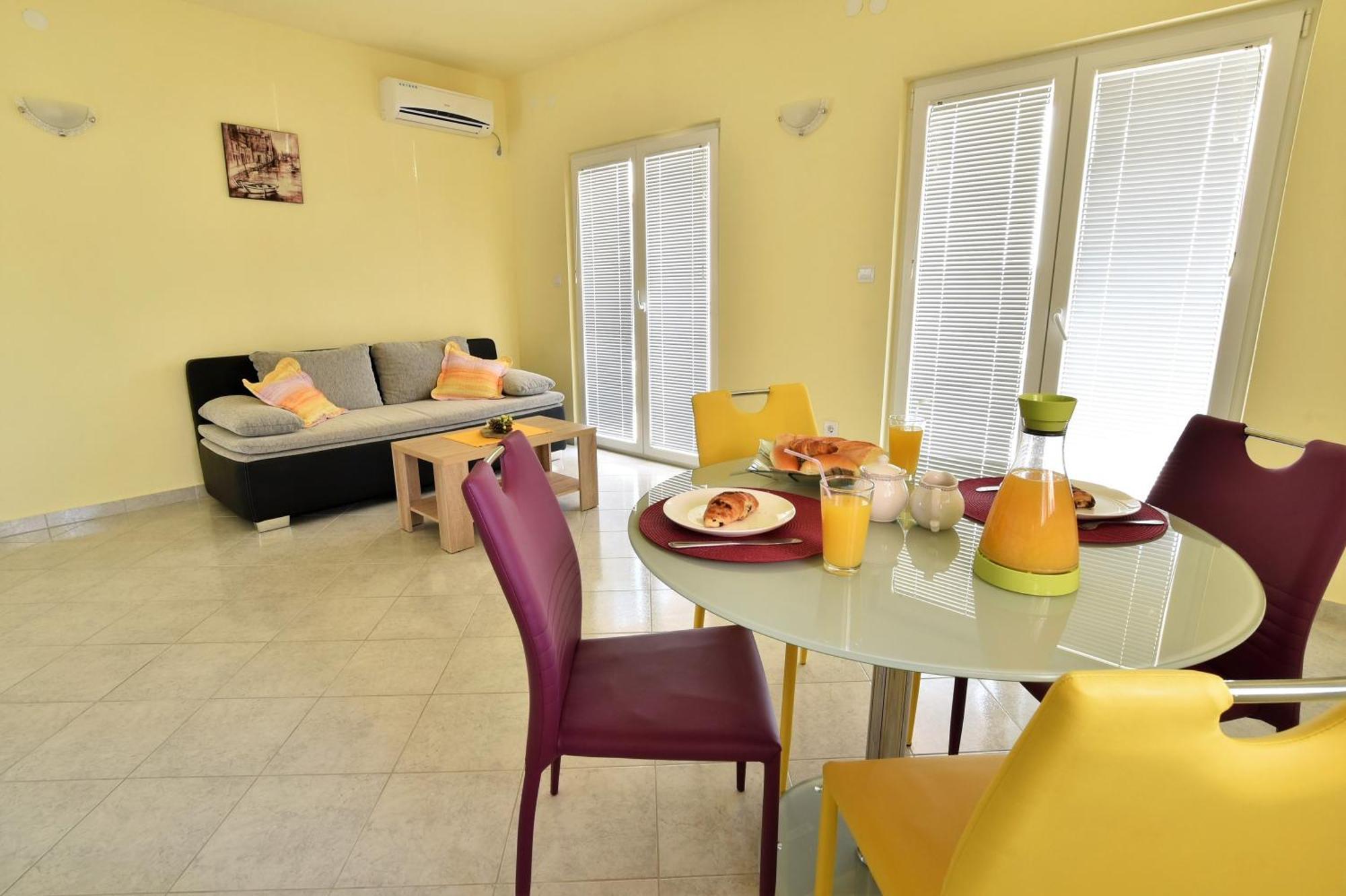 Apartmani Natasa Nino Jezera, Murter Room photo